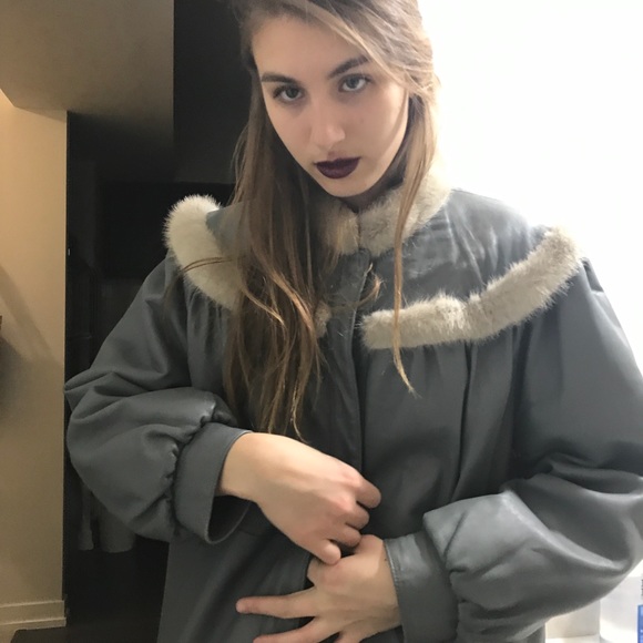 Vintage leather jacket with Mink fur - Picture 5 of 6